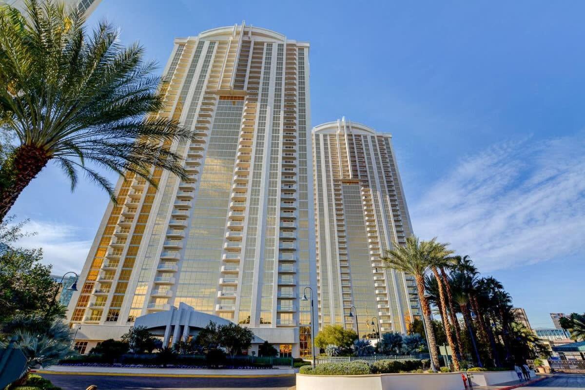 Mgm Signature-33-711 F1 Track & Strip View Balcony لاس فيغاس المظهر الخارجي الصورة